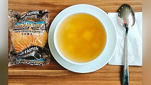 SAFİR KOLEJİ ÖĞRENCİLERİ HOŞAF VE KURU EKMEK YEDİ