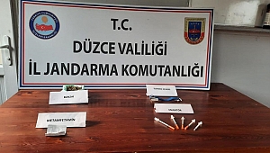 ÇEKİCİNİN ÜZERİNDEKİ UYUŞTURUCU PARTİSİNE JANDARMA BASKINI