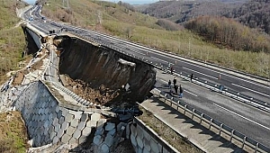 ÇÖKEN YOLDA KARAYOLLARI'NIN BÜYÜK İHMALİ VAR