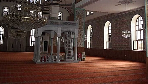 KAPANMADA CAMİLER AÇIK MI, KAPALI MI?
