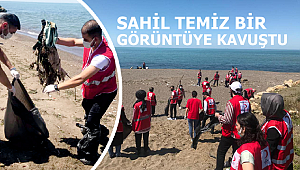 AKÇAKOCA SAHİLİNDE GÖNÜLLÜ TEMİZLİK