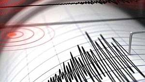 İSTANBUL'DA DEPREM!