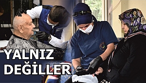 EVLERİ TEMİZLENİYOR, KİŞİSEL BAKIMLARI YAPILIYOR