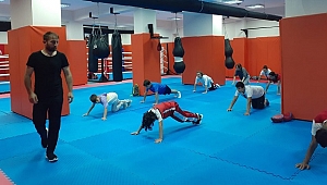 YAZ SPOR OKULLARI YÜZ GÜLDÜRÜYOR