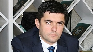 BELEDİYEYİ TOPA TUTTU