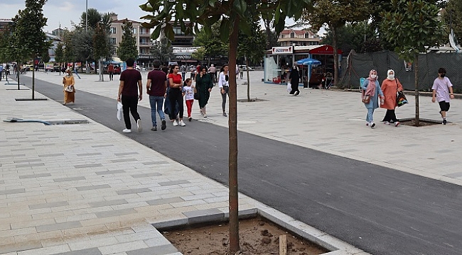 DÜZCE'DE YENİ BİSİKLET YOLU