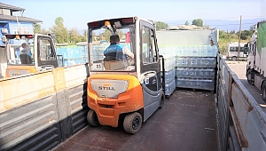 DÜZCE’DEN AFET BÖLGESİNE 18 TON İÇME SUYU GÖNDERİLDİ