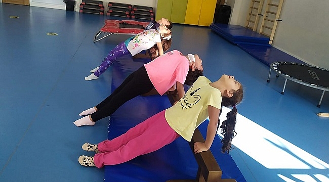 ÇOCUK KULÜBÜ KAPILARINI AÇTI