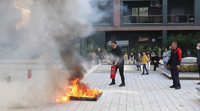 İTFAİYE YANGIN EĞİTİMLERİNİ SÜRDÜRÜYOR