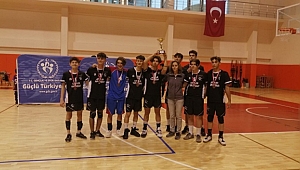 GENÇ ERKEKLER VOLEYBOL İL BİRİNCİSİ BELLİ OLDU