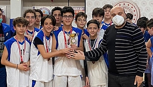 YILDIZ ERKEKLER BASKETBOLDA ŞAMPİYON TOKİ MEHMET AKİF ERSOY