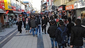 DÜZCELİLER YÖNETİCİLERDEN VE SORUNLARDAN ÇOK DERTLİ!