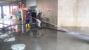ŞEHİRLERARASI OTOBÜS TERMİNALİ DEZENFEKTE EDİLDİ