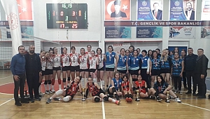 VOLEYBOL MAHALLİ LİG GENÇ KIZLAR MÜSABAKALARI SONA ERDİ