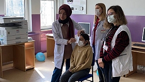 GENÇ DOKTORLARDAN GÜZEL HAREKETLER