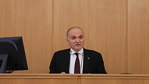 ÖZLÜ: BELEDİYECİLİKTE DEVRİM YAPIYORUZ