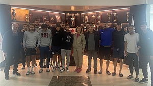 REKTÖR ÇAKAR’DAN DÜZCESPOR’A DESTEK ZİYARETİ