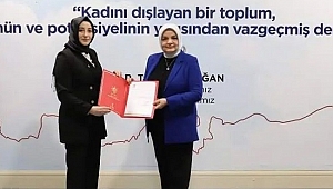 AK PARTİ KAYNAŞLI KADIN KOLLARI BAŞKANI İSTİFA ETTİ