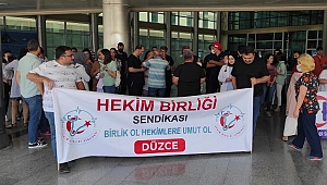 HEKİMLER YENİ YASA TASARISINI PROTESTO ETTİ