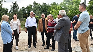 KÖY KÖY GEZİYOR, DERT DİNLİYOR, SORUN ÇÖZÜYOR