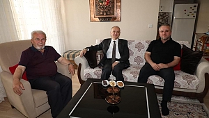 ÖZLÜ’DEN KELEŞ AİLESİNE TAZİYE ZİYARETİ