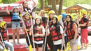 HALTER MİLLİ TAKIMI RAFTİNG YAPTI