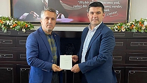 İYİ PARTİ İLE MUHARREM TOZAN FLÖRTÜ DEVAM EDİYOR