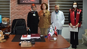 KIZILAY ANNELERİ MUTLU ETTİ