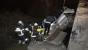 ALKOLLÜ SÜRÜCÜ KAZA YAPTI: 1 ÖLÜ, 4 YARALI