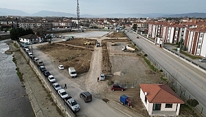 ÇOCUKLAR İÇİN 23 NİSAN PARKI YAPILIYOR