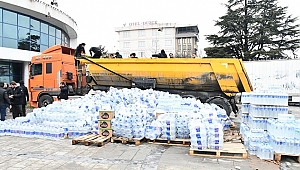 DEPREM BÖLGESİNE SU SEVKİYATI