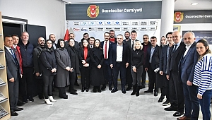 AK PARTİ'DEN GAZETECİLER CEMİYETİ'Nİ ZİYARET