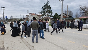 KADINLARDAN DOĞALGAZ EYLEMİ