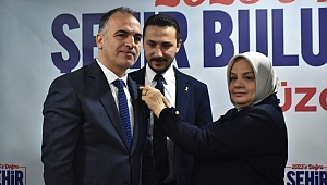 DEĞİŞİM PARTİSİ'NDEN İSTİFA EDİP AK PARTİ'YE GEÇTİLER