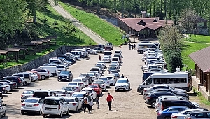 DÜZCE BAYRAMDA TATİLCİLERİN GÖZDESİ OLDU