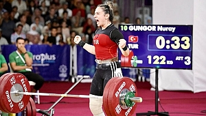 HALTERDE AVRUPA ŞAMPİYONU OLDU