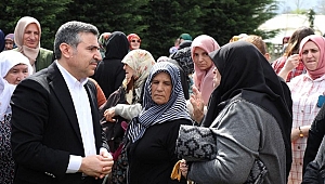 VALİ ATAY KÖY KADINLARIYLA BULUŞTU