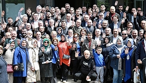 AK PARTİ'DEN TAM SAHA PRES