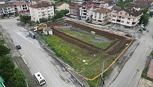 DÜZCE'DE KAPALI VE MODERN SEMT PAZARLARI YAPILIYOR