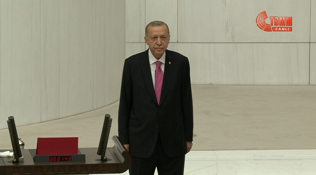 ERDOĞAN TBMM'DE YEMİN ETTİ
