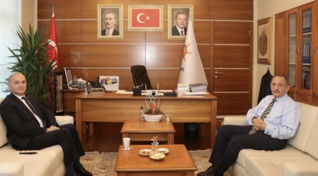 FARUK ÖZLÜ'NÜN ESKİ ARKADAŞLARI YENİ KABİNEDE 