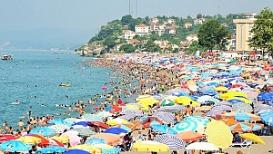 AKÇAKOCA'DA 2 PLAJ MAVİ BAYRAK ALAMADI