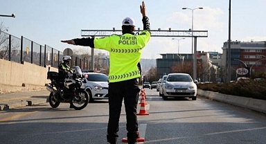 RADARA YAKALANAN ARAÇLARA CEZA YAĞDI