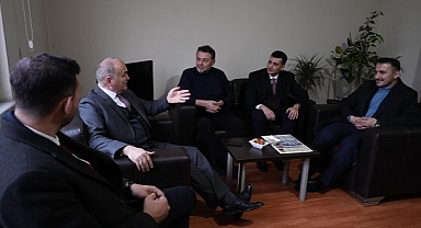 FARUK ÖZLÜ'DEN PUSULA'YA ZİYARET