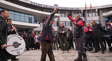 FARUK ÖZLÜ'NÜN YÜZDE 71 ZAM MÜJDESİ DAVUL ZURNAYLA KARŞILANDI