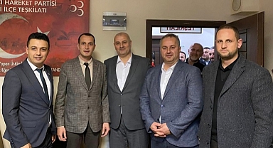 ÇİLİMLİ'DE AK PARTİ ADAYI YILDIZ MHP'Yİ ZİYARET ETTİ