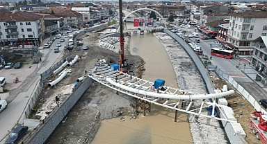 ASAR'A İKİNCİ GERDANLIK TAKILIYOR