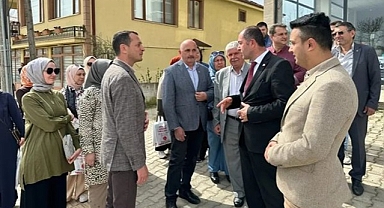 ÇİLİMLİ'DE MHP ADAYI BAYRAK GAZA BASTI