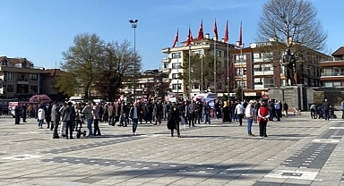 DAVUT GÜLOĞLU BALONU ANITPARK'TA PATLADI!