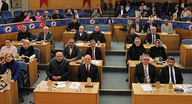 DÜZCE BELEDİYE MECLİSİ'NDE VEDA TOPLANTISI